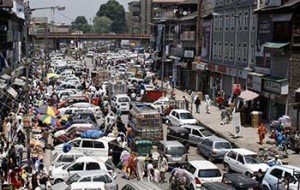 Massive Traffic Jams Hit Srinagar City