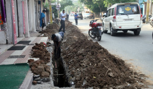 Telecom cos again take to digging roads as govt fails to provide utility ducts