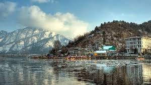 Chilly weather in Kashmir ahead of winter