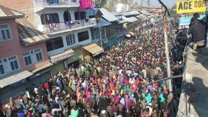 Kulgam shuts against the killing of Abu Qasim, Thousands participated in funeral01