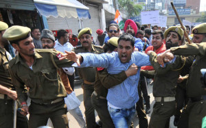 Youth Congress activists take out ‘shav yatra’ of NDA govt, detained