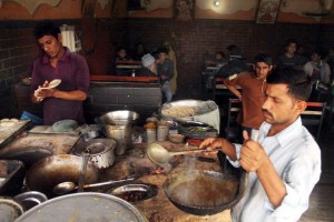 CAPD dept fixes food rates in dhabas