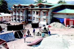 Construction work goes on in Pahalgam