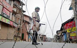 Curfew reimposed in Srinagar, separatists Geelani, Mirwaiz arrested
