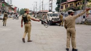 33rd day of Curfew, Restrictions,Shutdown paralyzes life across Kashmir
