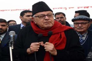 farooq-abdullah-asks-resistance-to-pursue-movement-ready-to-unite-with-hurriyat