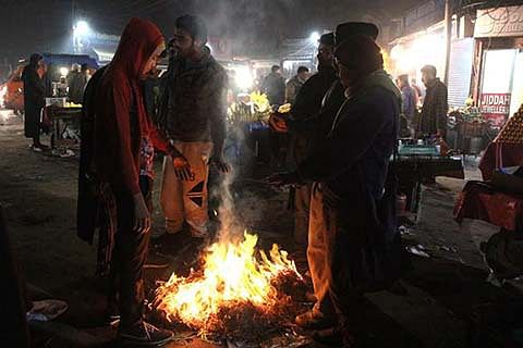 Srinagar records 'Coldest Night' so far, shivers at 0.1 degree