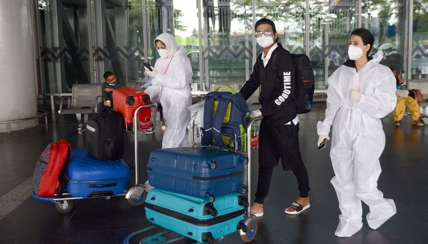 Rigorous testing of travelers on arrival - Demand Srinagar'its