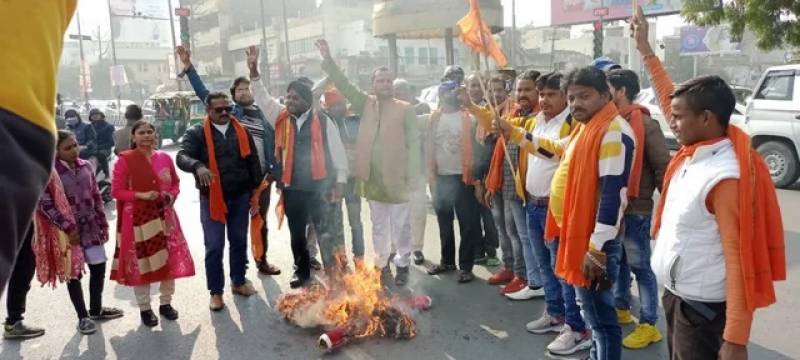 ‘Death to Santa Claus’; Right-wing Hindu group in UP burnt an effigy of Santa Claus and shouted slogans against the community