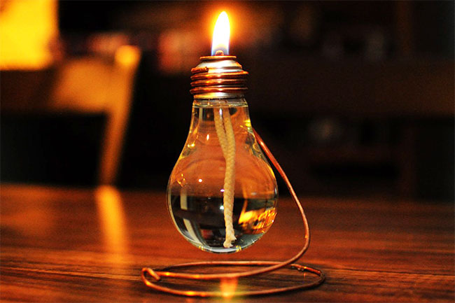 Kashmir's Power Woes: KPDCL's Curtailment Plan to Cause Disruption to Businesses and Households