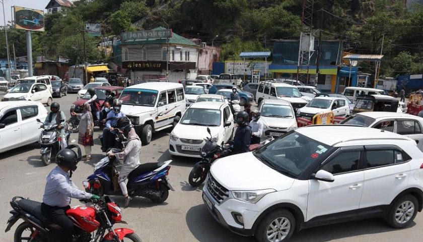 Why Open to Close? Srinagar's Traffic Enigma: An In-depth Analysis