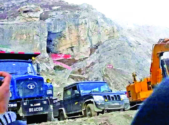 PDP Calls Road Connectivity to Amarnath Cave Shrine 'Biggest Crime'