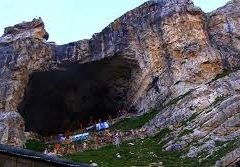 Pilgrims upset as Shiv ling at Amarnath cave melts completely
