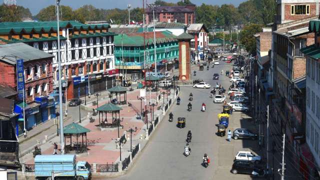 Amid COVID Surge, lock-down extended acoss J&K till May 17