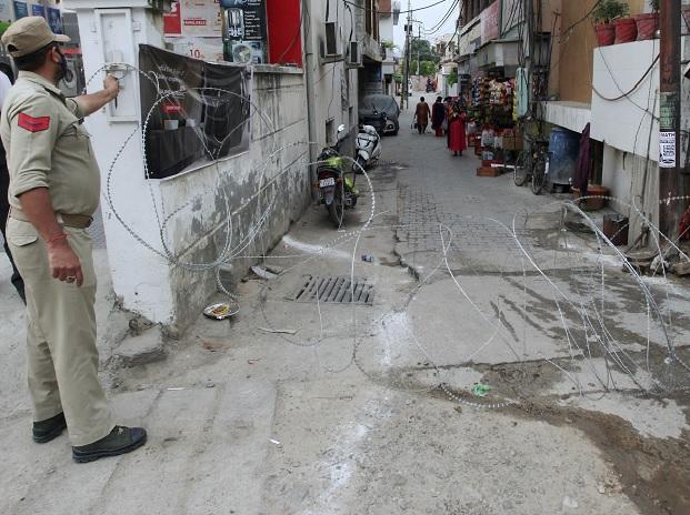 Chaos across the city as business establishments were forced to shut within hours after markets reopen after over a month of Corona Curfew