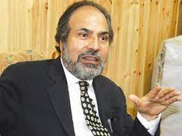 Difference in the conduct of Mehbooba Mufti during and after PM's J&K all-party meet -Muzaffar Baig