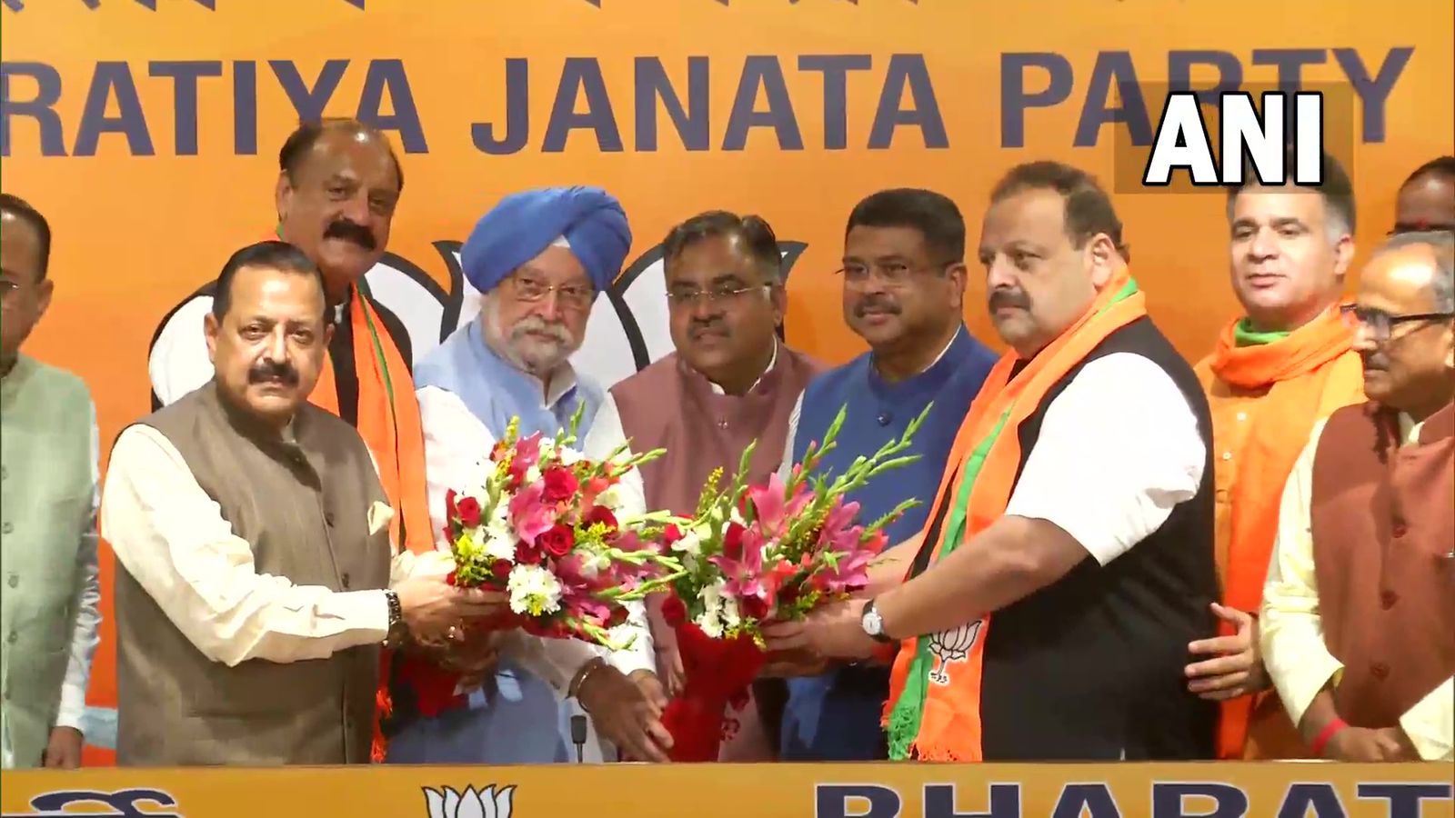 Post resignation from National Conference Devender Rana & Surjit Singh Slathia formally joined the BJP