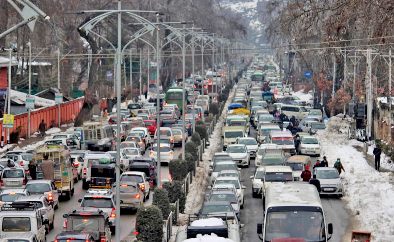 To ease traffic burden a sixteen grade separators proposed in Srinagar