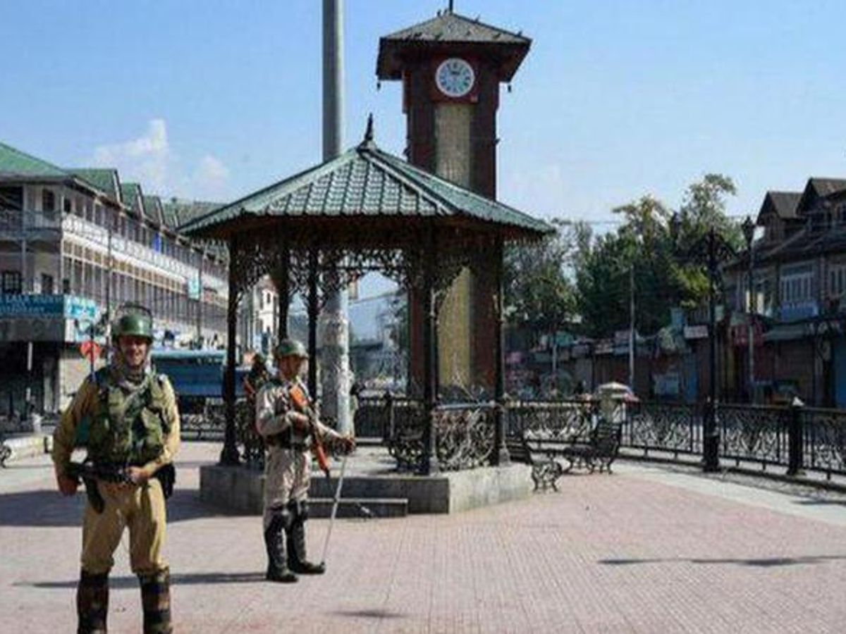 Ahead of Republic Day multi-level security grid put in place across Kashmir Valley