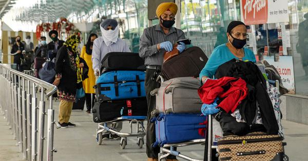 Latest surge in Covid-19 cases giving big blow to Kashmir tourism industry