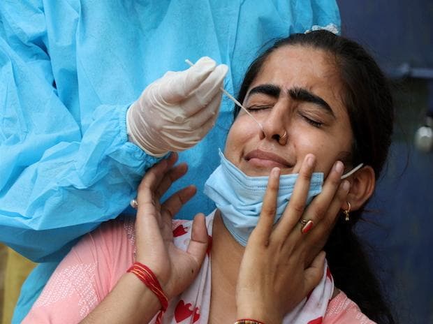J&K reports seven fresh corona virus related deaths and 1982 new infections