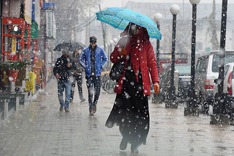 More rain, snow in Kashmir predicts MeT