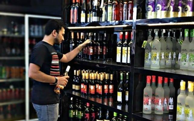 Permission to open wine shops in Kashmir puts question mark on admin’s fight against drugs: MMU