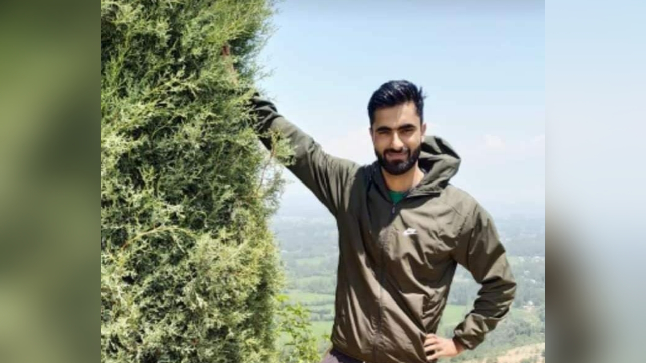 SPO shot dead, critically injuring his brother in militant attack near his residence in Budgam