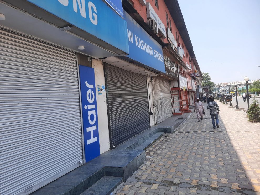 Kashmir observe shutdown against remarks on Prophet; Mobile Internet snapped