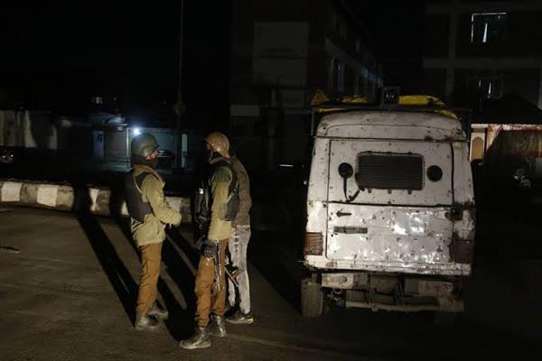 One Migrant labourer killed, Two injured in grenade blast in Pulwama