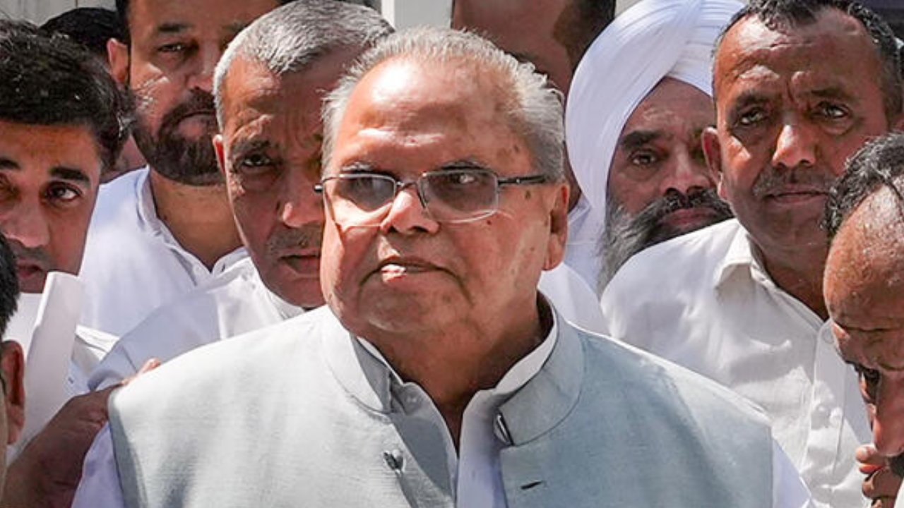 2019 Lok Sabha Elections Fought Amidst the Sacrifice of Our Soldiers: Satyapal Malik