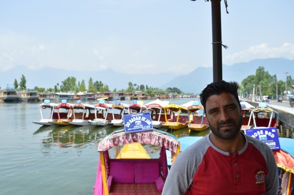 Hoteliers across Kashmir Valley concerned over decrease in tourist footfall