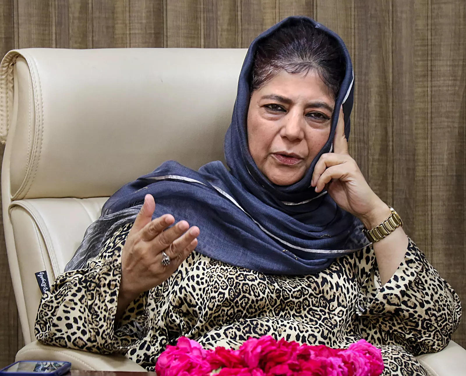 Mehbooba Mufti criticizes India's focus on G-20, Advocates for SAARC in Pursuit of 'Vishwaguru' Status