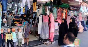 Kashmir markets see Unusually Low sales ahead of Eid