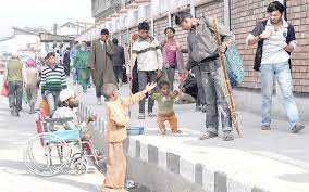 Begging Menace in Srinagar: Authorities Turn a Blind Eye