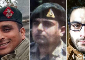 Anantnag Gunfight : Colonel Major JKP DySP killed in encounter