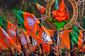 BJP issues show cause notices to eight senior leaders in Kashmir