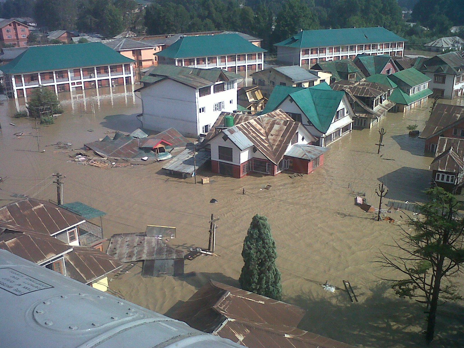 The Lingering Threat of 2014-Like Floods in Kashmir: Environmental Dangers Looming Large
