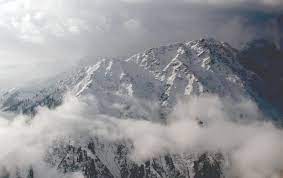 Winter Wonderland: Gulmarg Receives First Snowfall of the Season