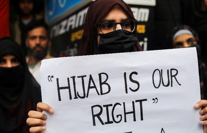Senior Lecturer disrespects female student's religious freedom rips off student’s hijab in Bandipora School