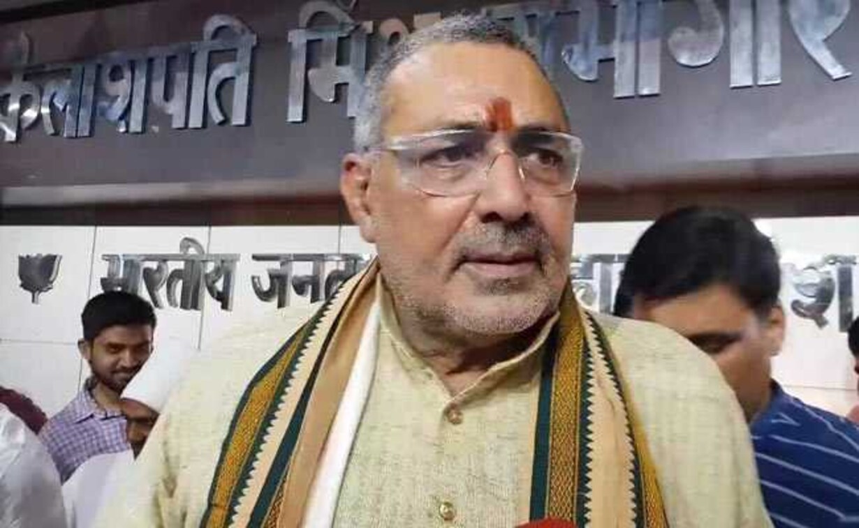 Giriraj Singh Sparks Controversy with Call to Ban Halal Products, Drawing Parallels to ‘Jihad’