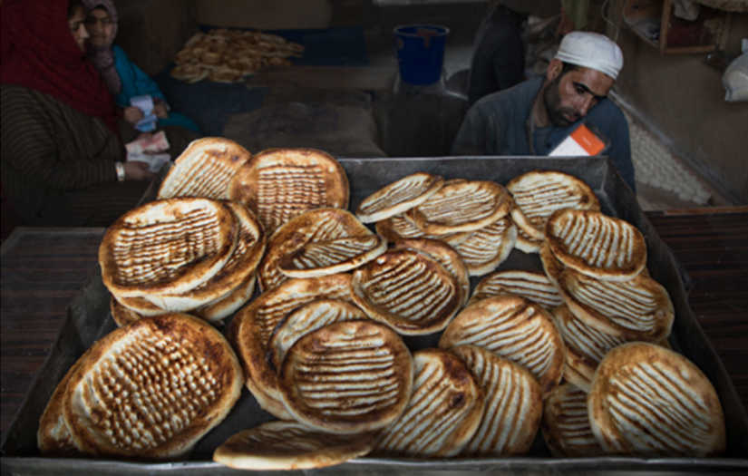 Kashmiri Kandoor: A Tale of Tradition, Community, and Size Dictated by Locale
