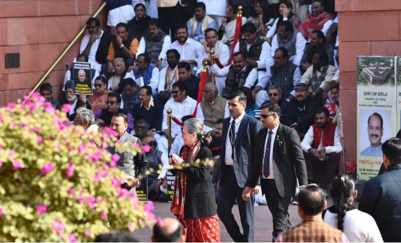 Dhankhar Showdown Intensifies: Suspended MPs Reach 143, Parliament Paralyzed