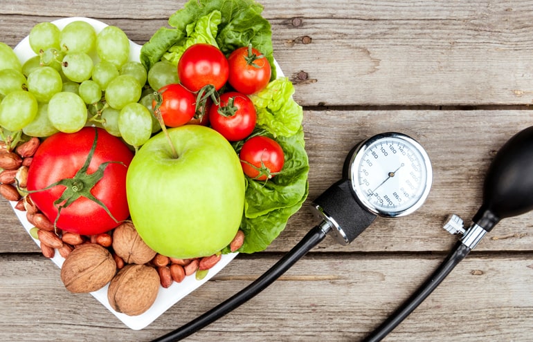 Superfoods for a Healthy Heart: Beat Hypertension with These Delicious Options