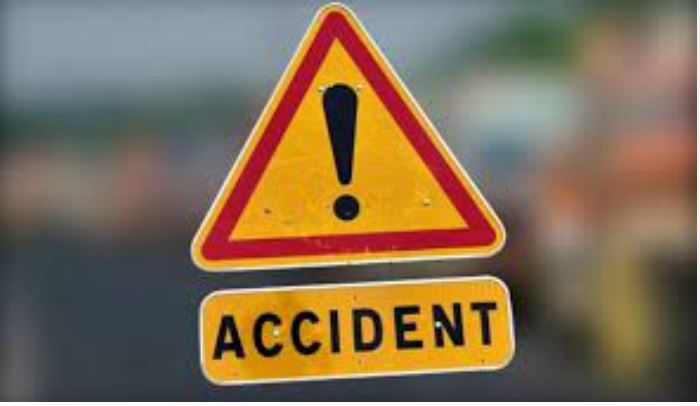 Tragedy on the Road: One Life Lost, 17 Injured in Rajouri Vehicle Crash