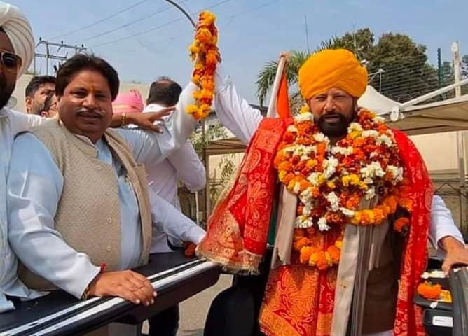 Congress Picks Lal Singh, Bhalla for Key Seats in Udhampur and Jammu