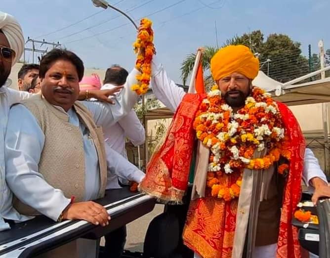 Congress Picks Lal Singh, Bhalla for Key Seats in Udhampur and Jammu