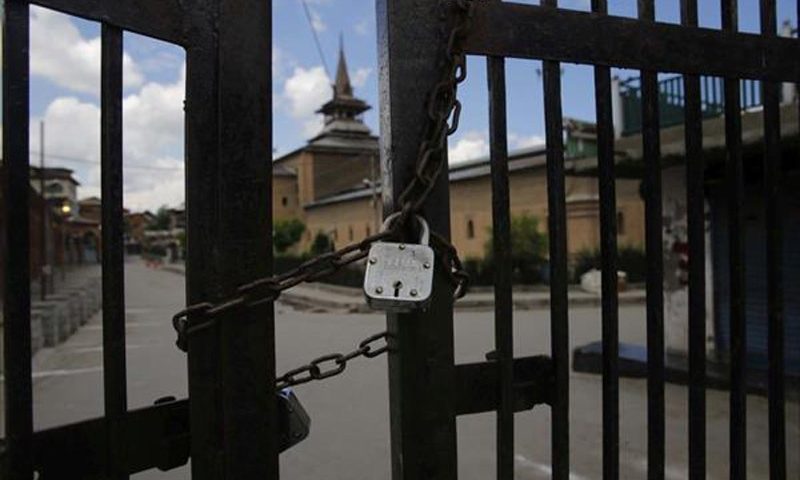 Jamia Masjid Closed for Shab-e-Qadr Prayers, Mirwaiz Under House Arrest