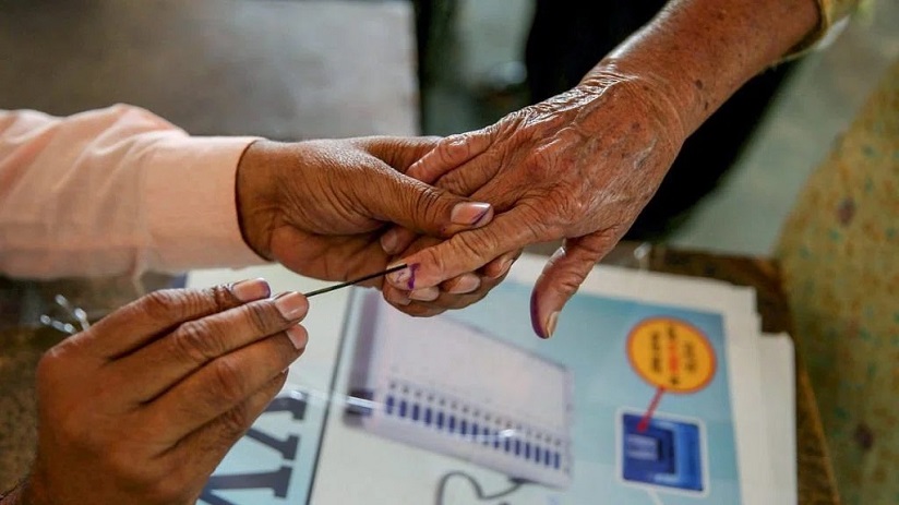 Udhampur Votes Today: Fate of 12 Candidates Including Jitendra Singh & Choudhary Lal Singh In Fray