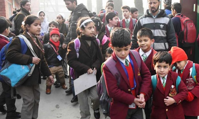Warmer Days, Earlier Dismissals! Kashmir Schools Adjust Timings as Spring Arrives